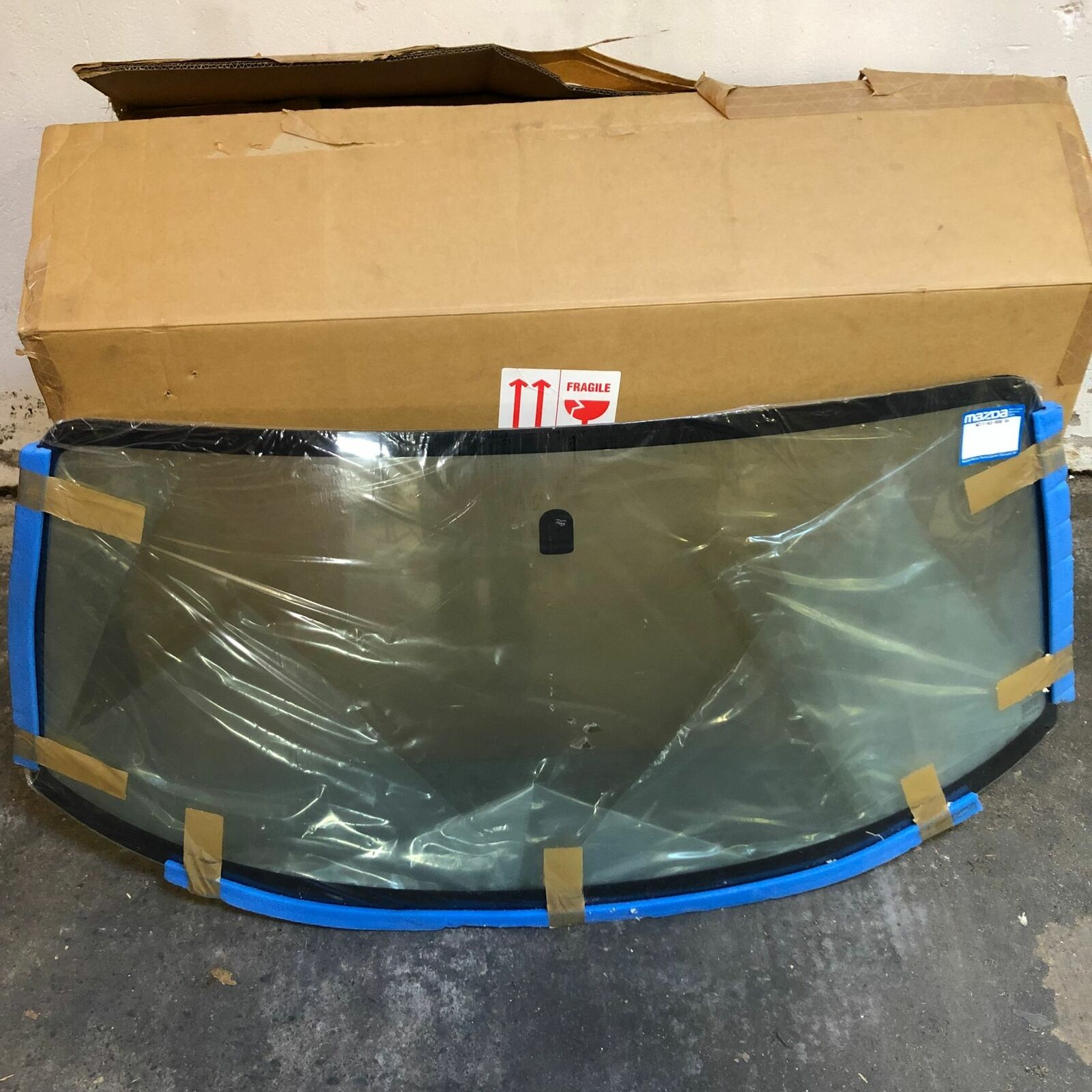 лобовое стекло