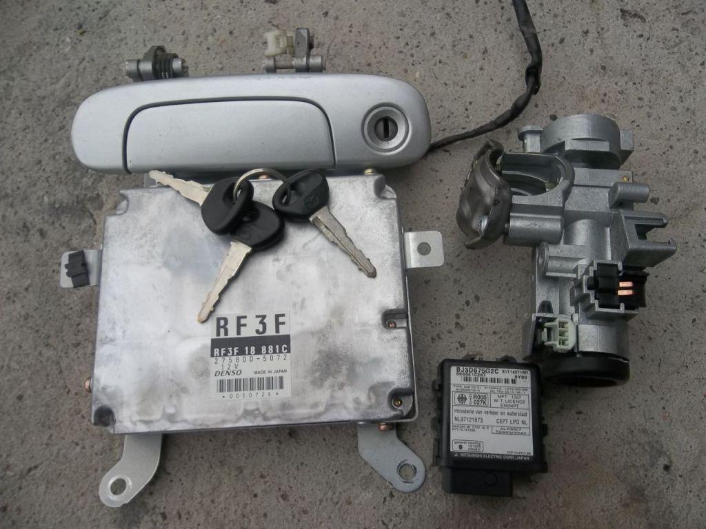 блок центрального замка Мазда