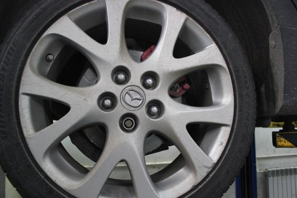 колесо Мазда