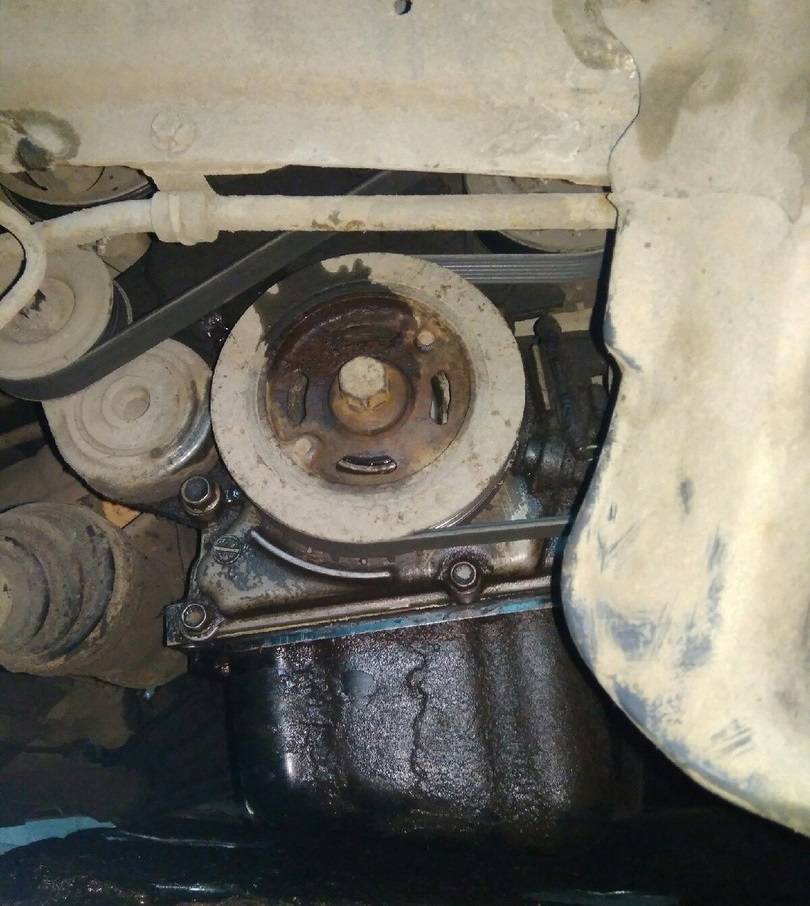 Замена масляного насоса Мазда