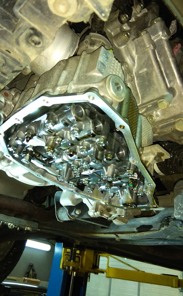 Замена масла в вариаторе Мазда