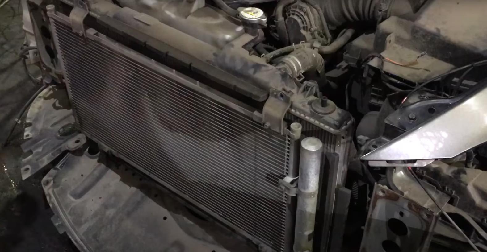 Замена конденсора Мазда 6