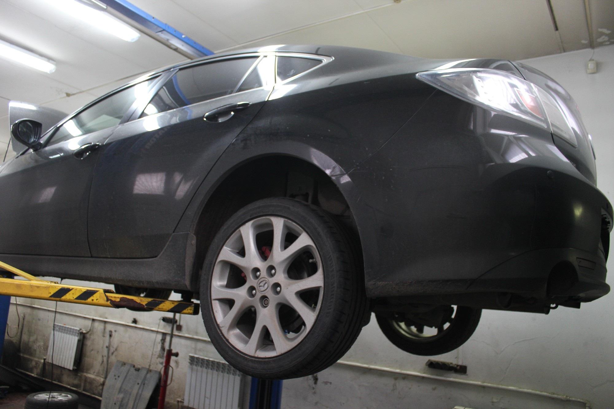 Мазда в сервисе